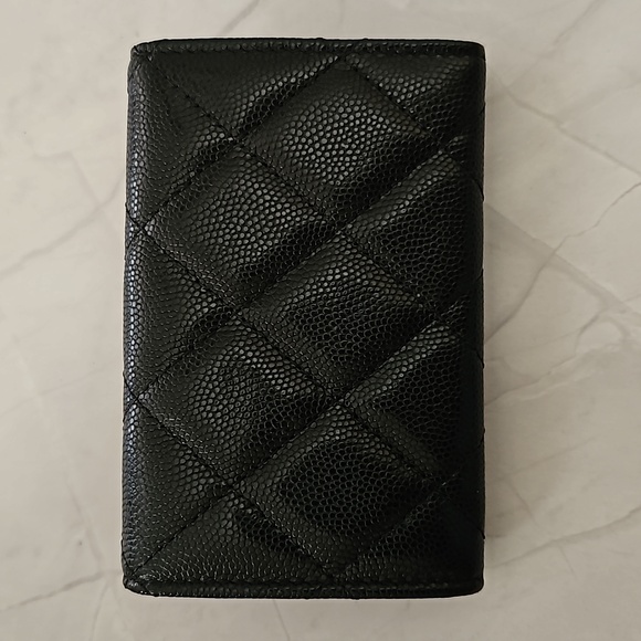 NEW AUTHENTIC Chanel Flap Cardholder Black - Picture 3 of 15